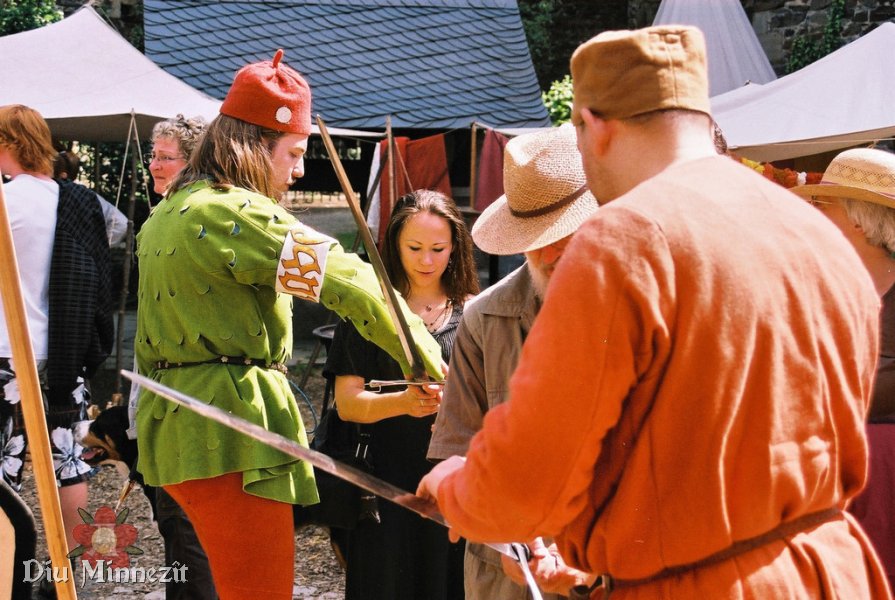 Erluterung der Merkmale sptmittelalterlicher Schwerter