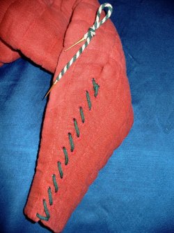 Detail der Unterarmschnrung und der Befetigung fr die Armschienen